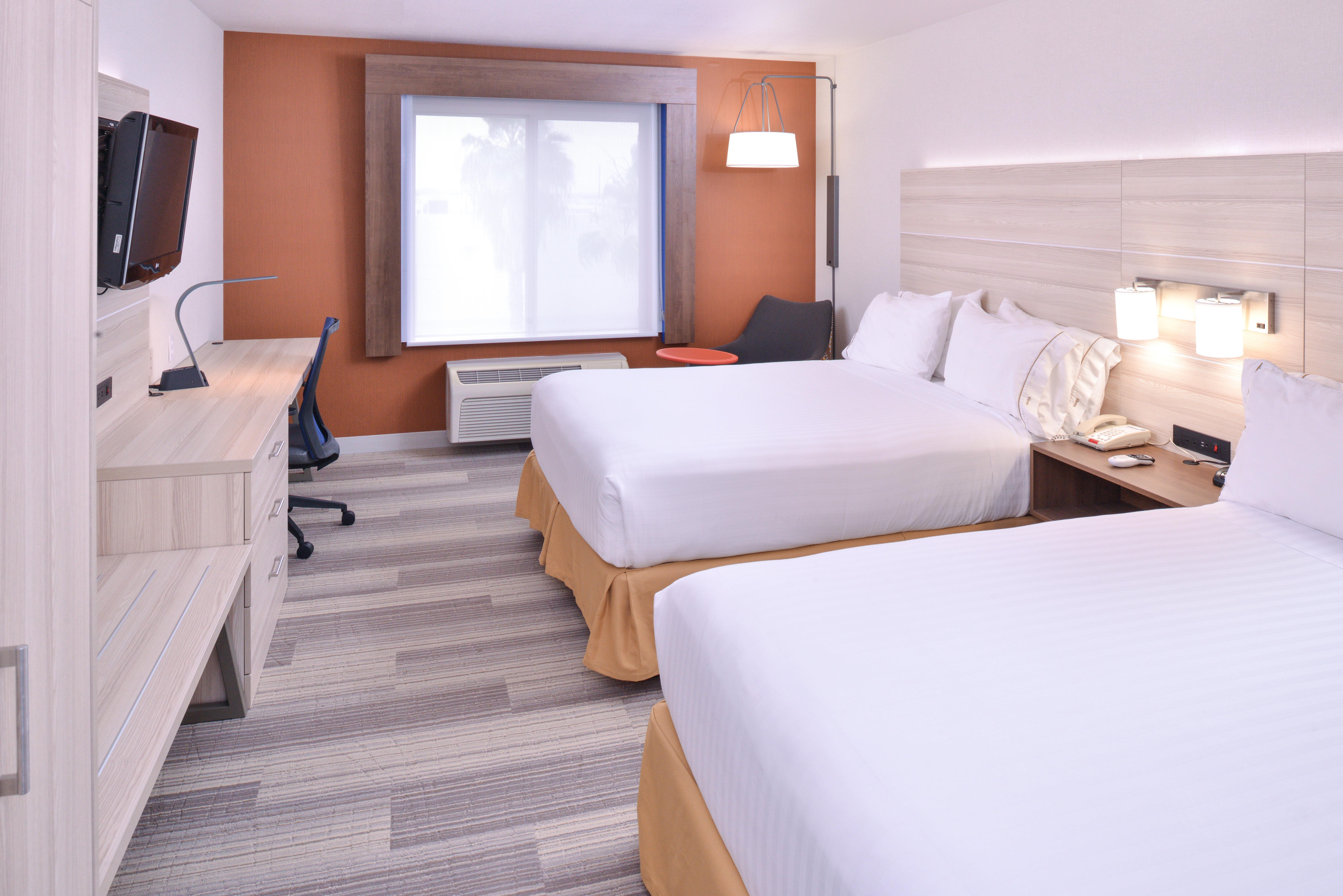 Holiday Inn Express San Diego - Otay Mesa, An Ihg Hotel Exterior photo