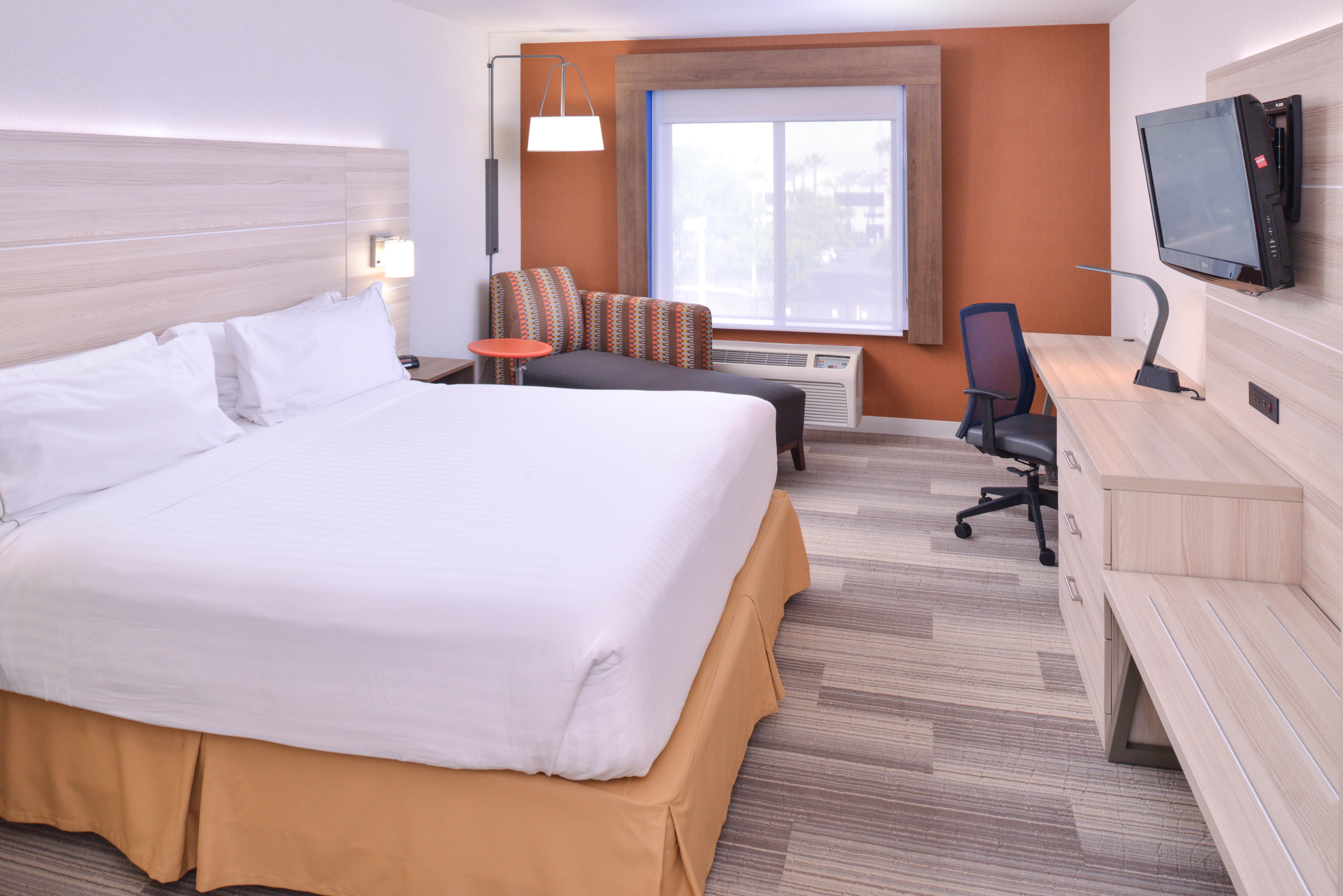 Holiday Inn Express San Diego - Otay Mesa, An Ihg Hotel Exterior photo