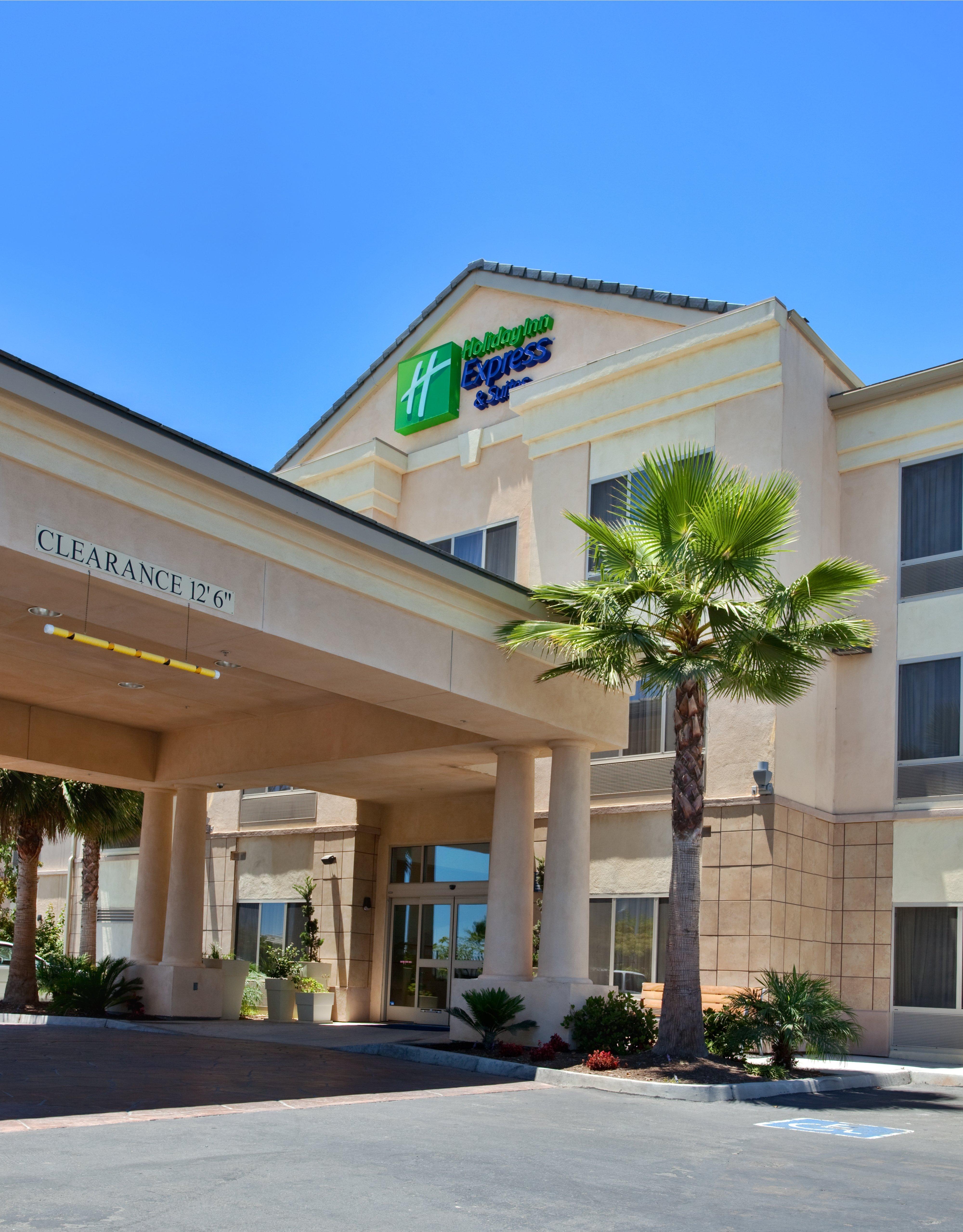 Holiday Inn Express San Diego - Otay Mesa, An Ihg Hotel Exterior photo