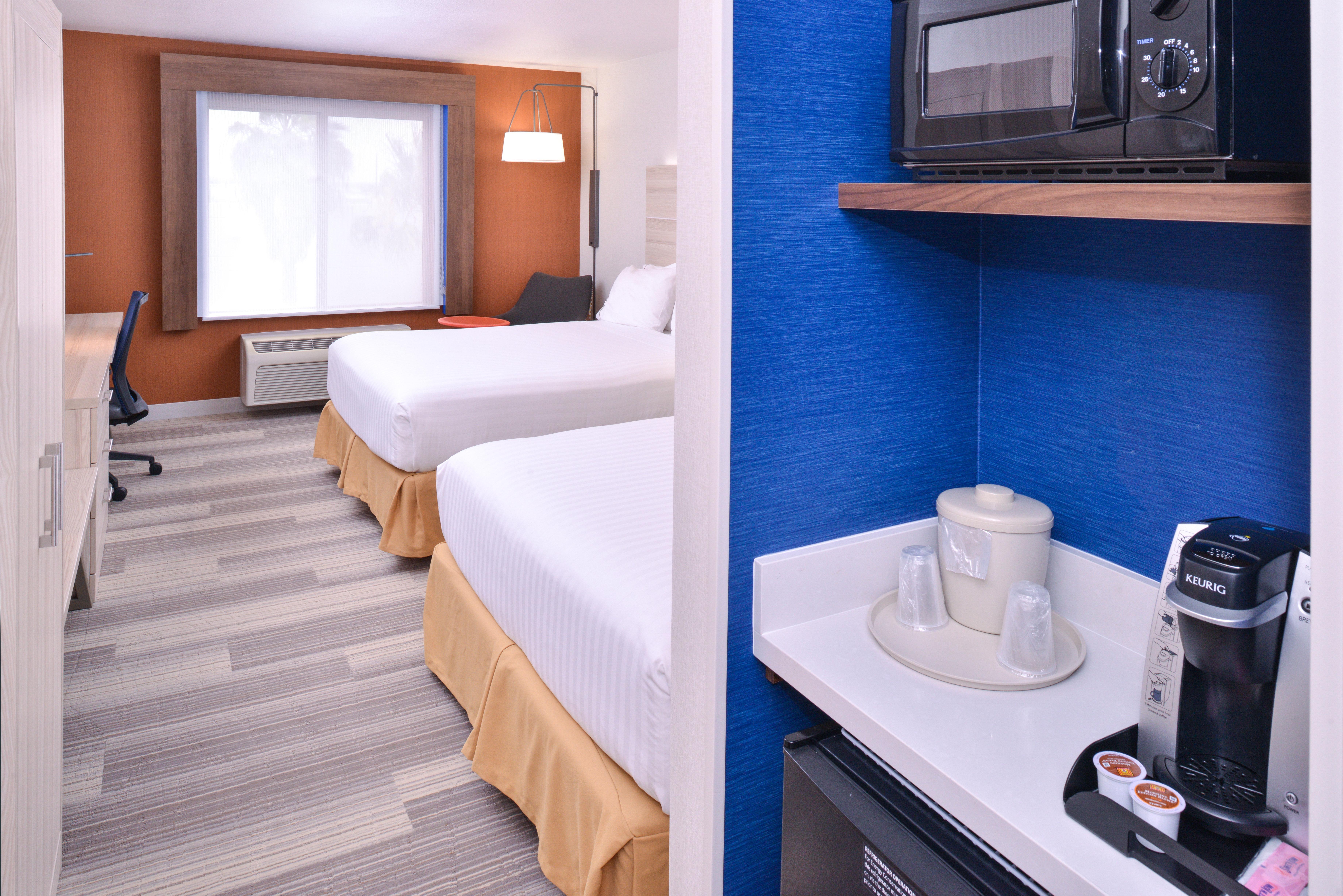 Holiday Inn Express San Diego - Otay Mesa, An Ihg Hotel Exterior photo