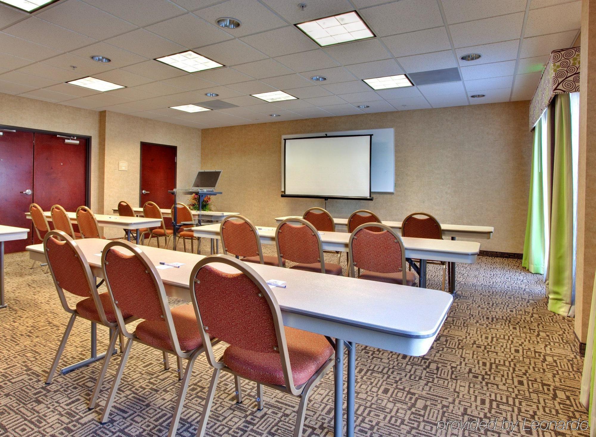 Holiday Inn Express San Diego - Otay Mesa, An Ihg Hotel Facilities photo
