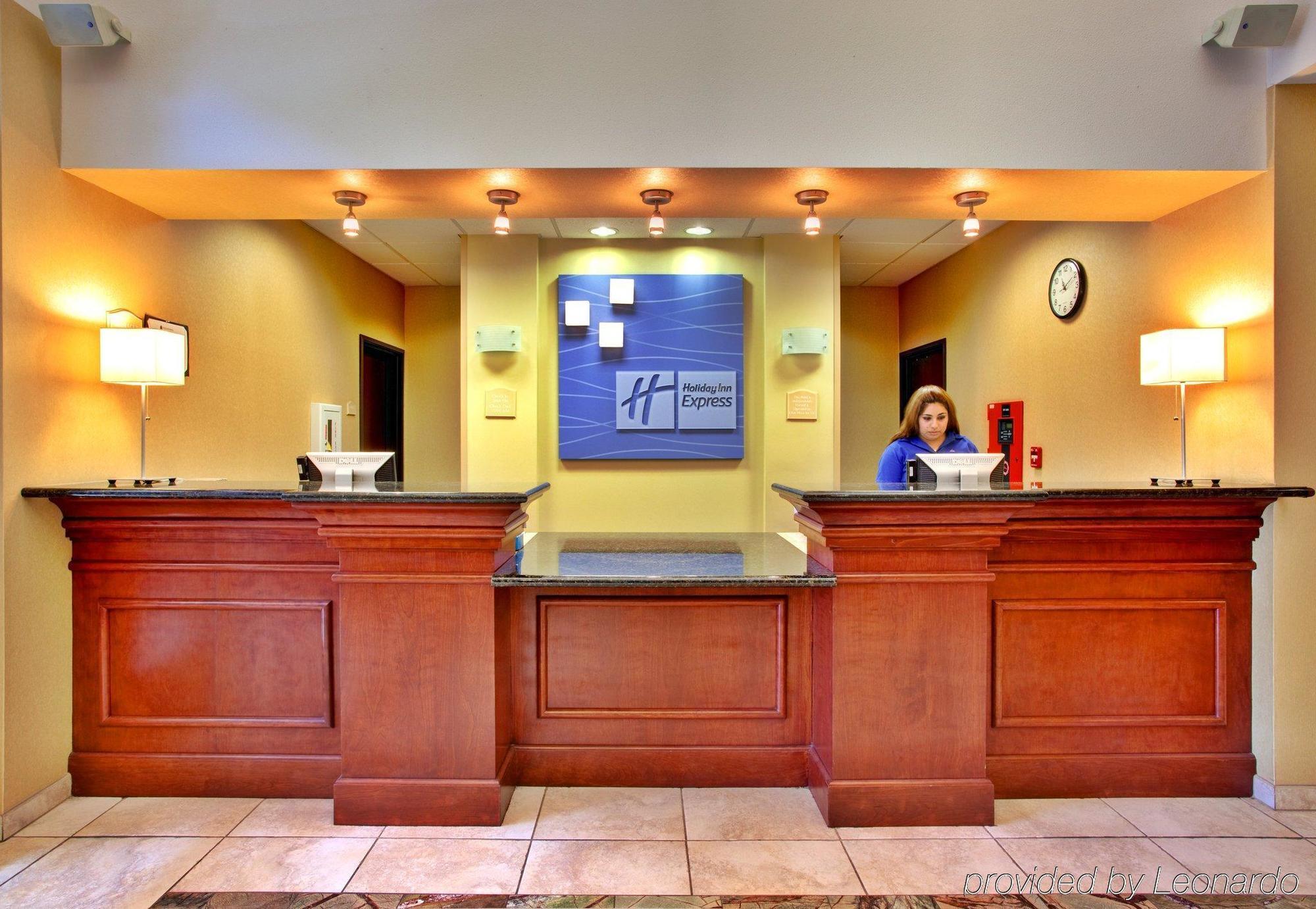 Holiday Inn Express San Diego - Otay Mesa, An Ihg Hotel Exterior photo